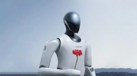 Xiaomi представила человекоподобного домашнего робота-помощника